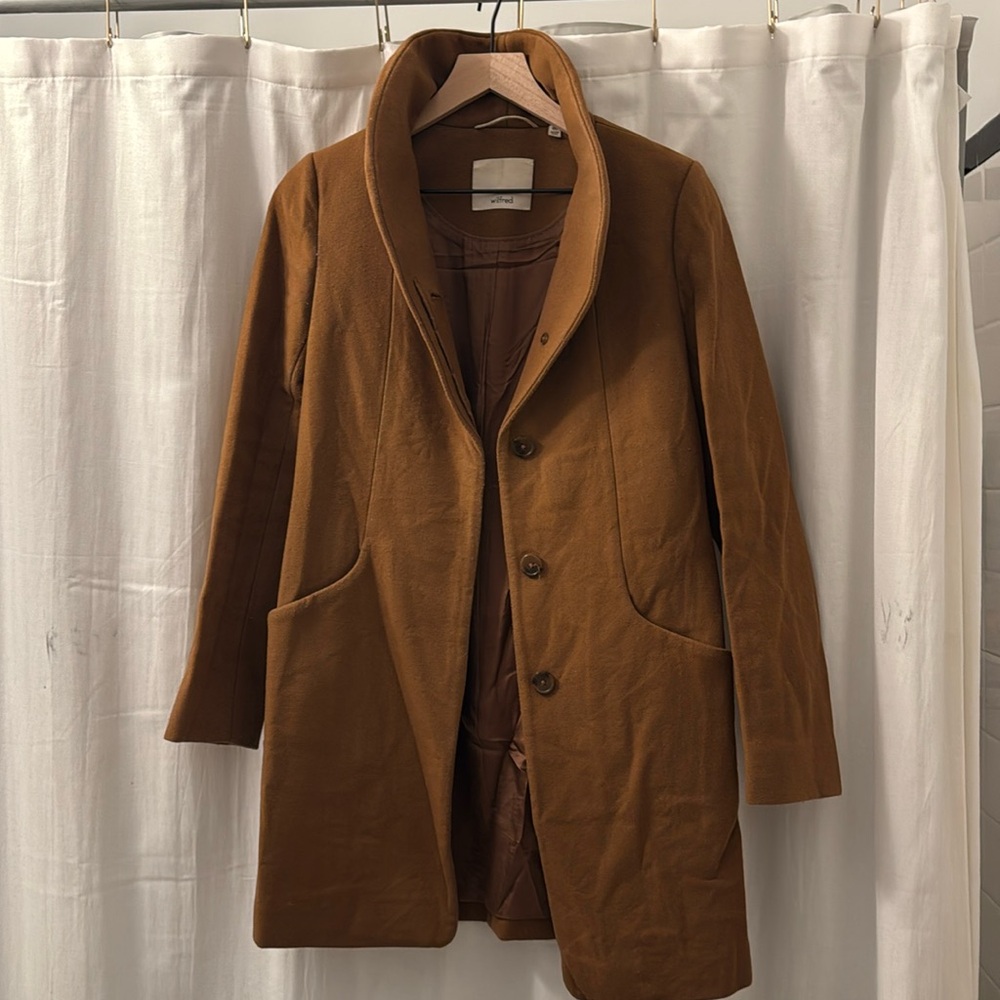 Camel Aritzia cocoon coat in wool ccs
